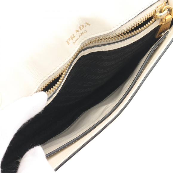 Pre-Loved Prada Saffiano Pattina Chain Crossbody - Picture 4 of 12